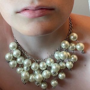 Pearl and crystal silver choker